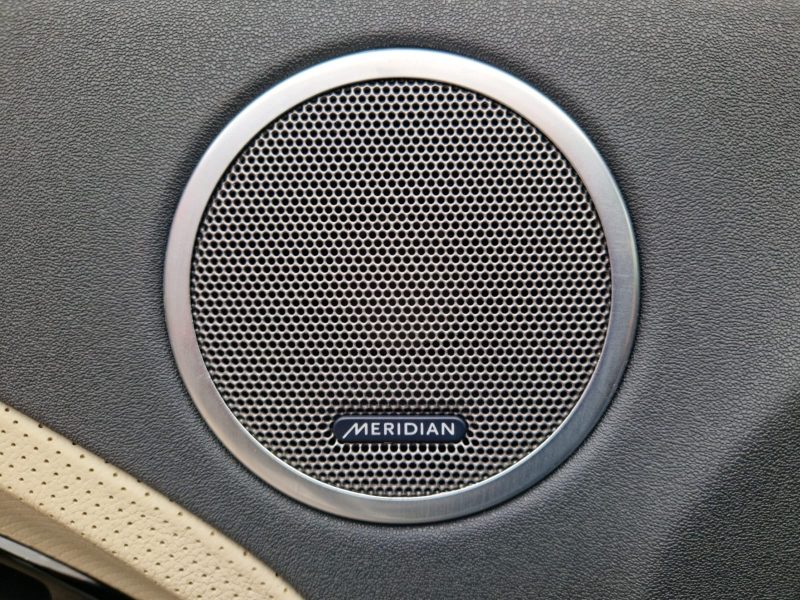 LAND ROVER Range Rover EVOQUE 2.2L TD4 150cv 4WD Boîte Auto PURE PACK TECH