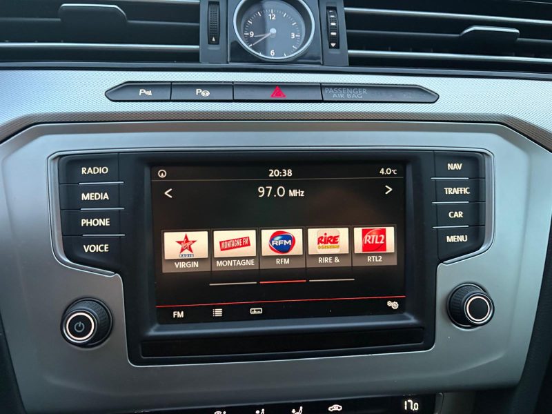 VOLKSWAGEN PASSAT 7 2015