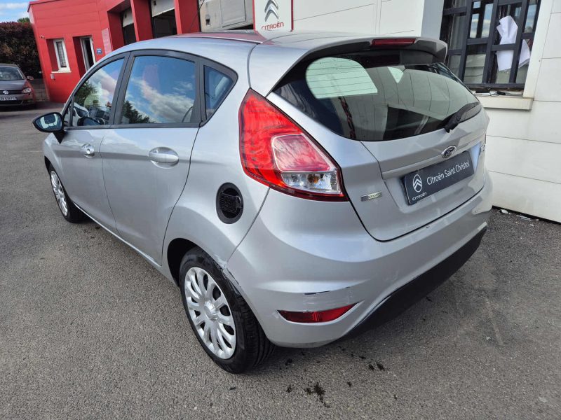 FORD FIESTA 2015