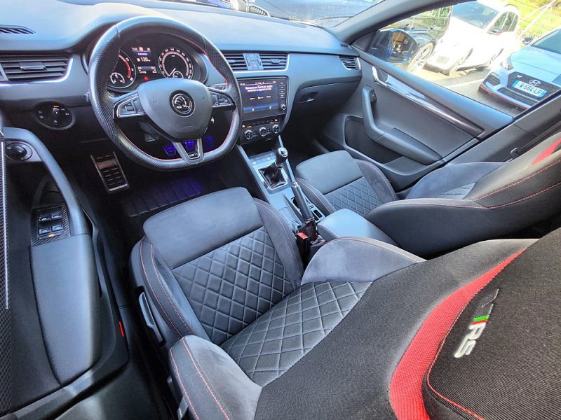 Skoda Octavia III COMBI 2.0 TSI 230 RS*LED*GPS*ACC*