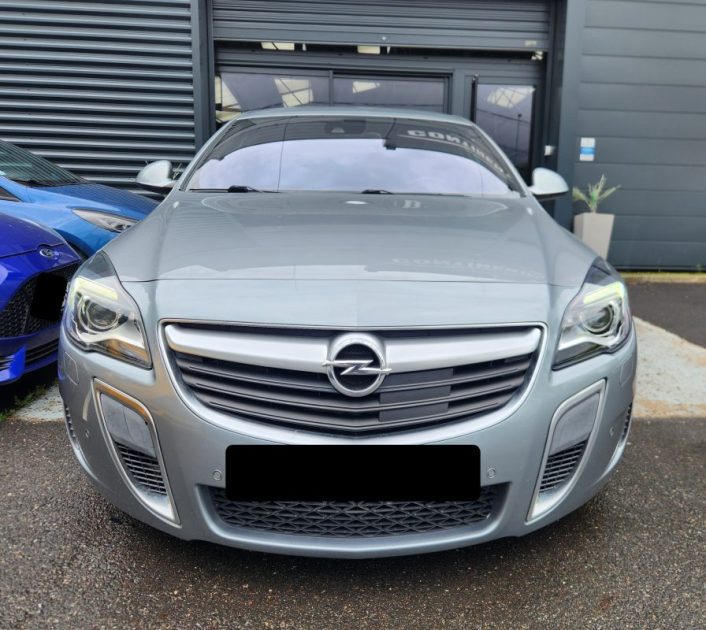 OPEL INSIGNIA 2.8 V6 325 4X4 OPC*GPS*RECARO*XENON*