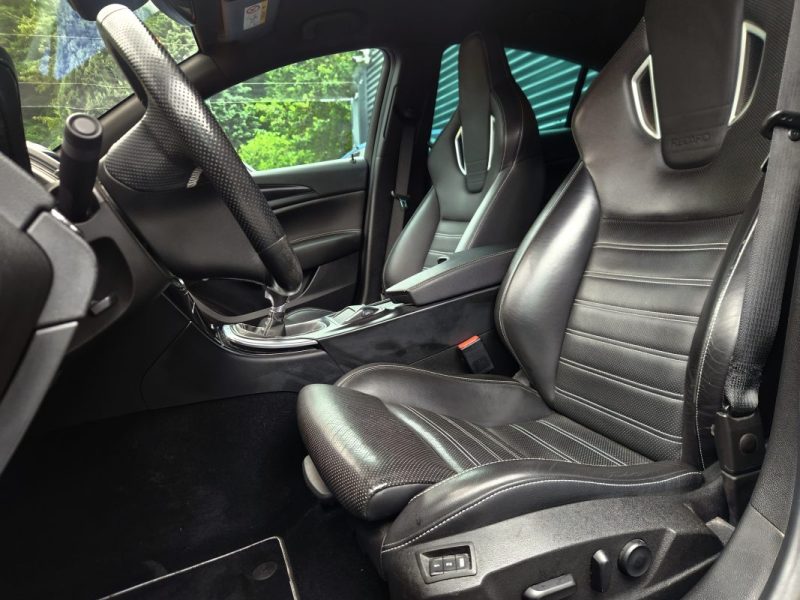 OPEL INSIGNIA 2.8 V6 325 4X4 OPC*GPS*RECARO*XENON*