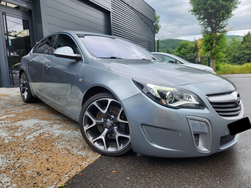 OPEL INSIGNIA 2.8 V6 325 4X4 OPC*GPS*RECARO*XENON*