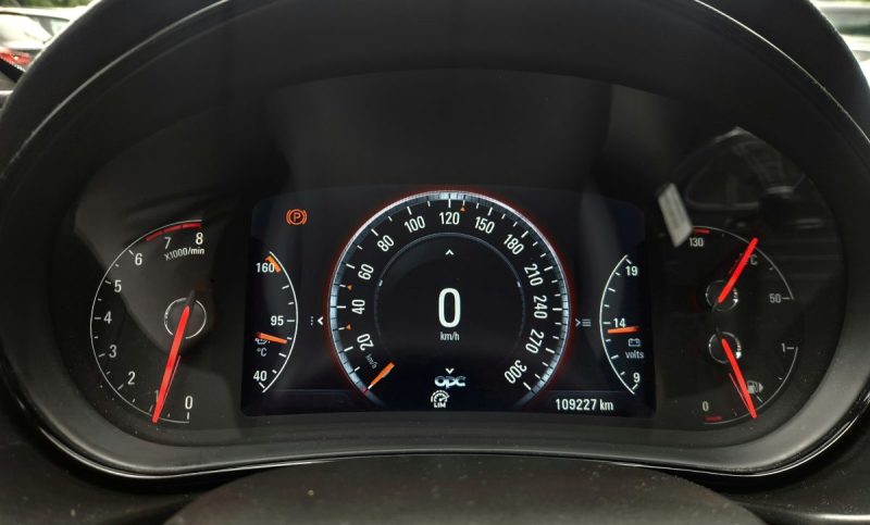 OPEL INSIGNIA 2.8 V6 325 4X4 OPC*GPS*RECARO*XENON*