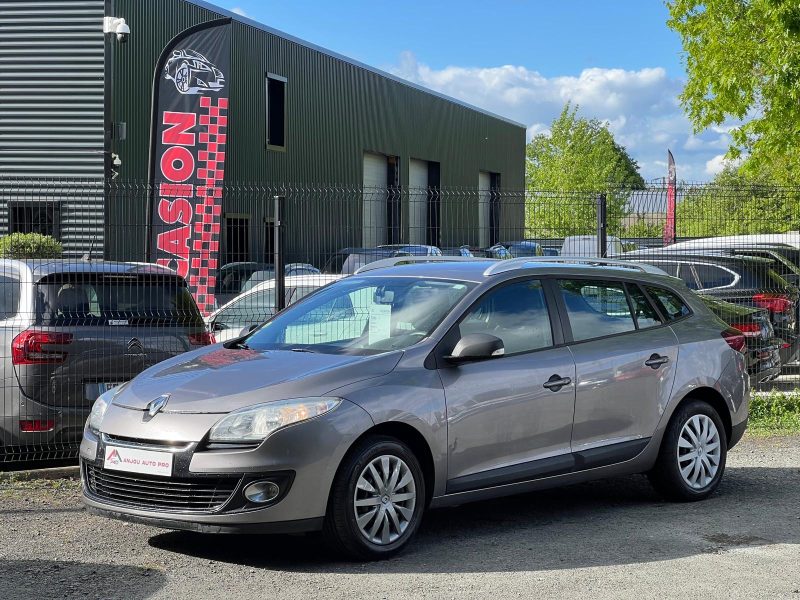 RENAULT MEGANE 3  2013