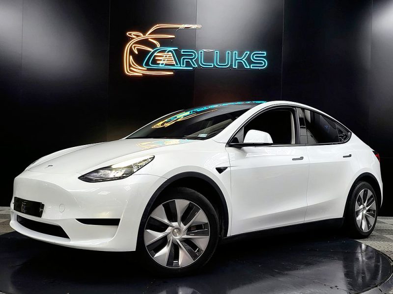 TESLA MODEL Y 300cv Standard Propulsion Boîte Auto 1ère Main