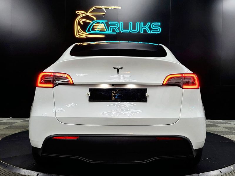 TESLA MODEL Y 300cv Standard Propulsion Boîte Auto 1ère Main