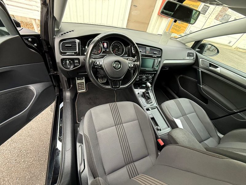 VOLKSWAGEN GOLF 2017