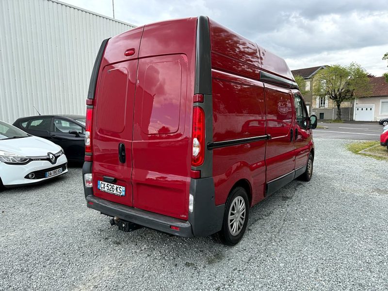 RENAULT TRAFIC 2007