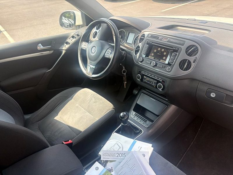 VOLKSWAGEN TIGUAN 2.0 TDI 140Ch Business - Garantie 6 mois 