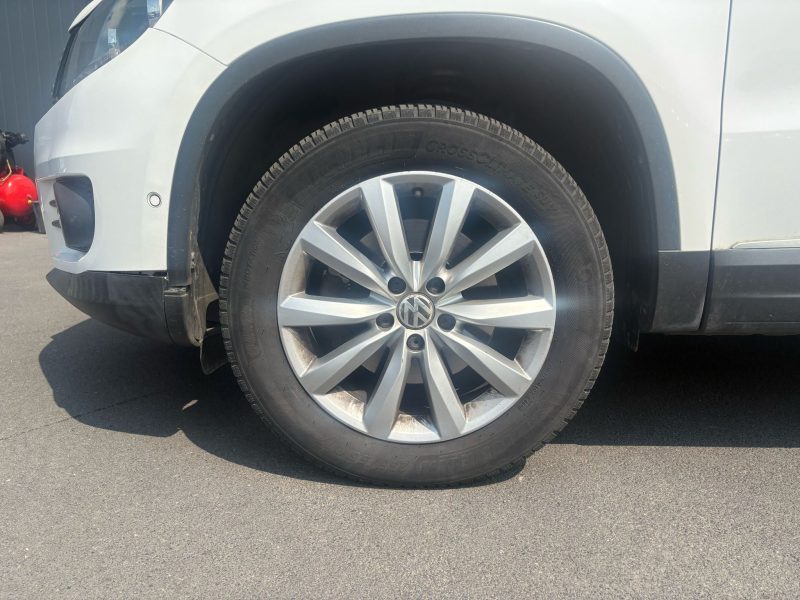 VOLKSWAGEN TIGUAN 2.0 TDI 140Ch Business - Garantie 6 mois 