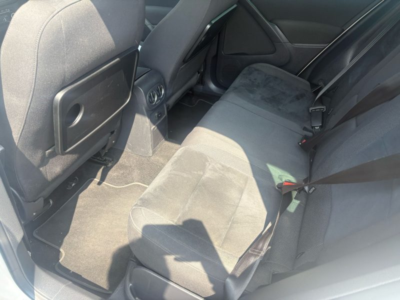 VOLKSWAGEN TIGUAN 2.0 TDI 140Ch Business - Garantie 6 mois 