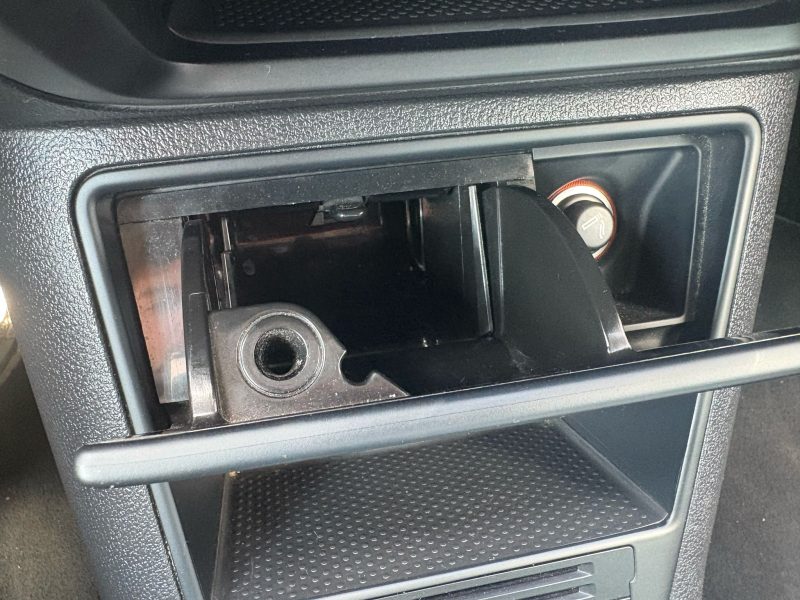 VOLKSWAGEN TIGUAN 2.0 TDI 140Ch Business - Garantie 6 mois 