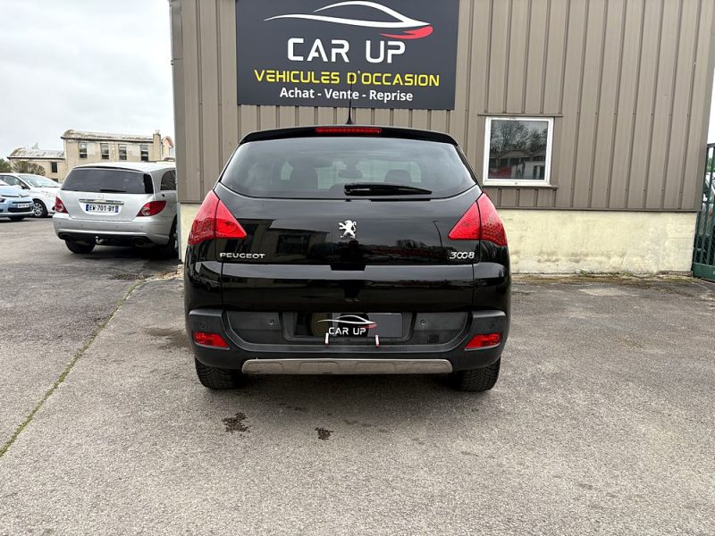 PEUGEOT 3008 2012