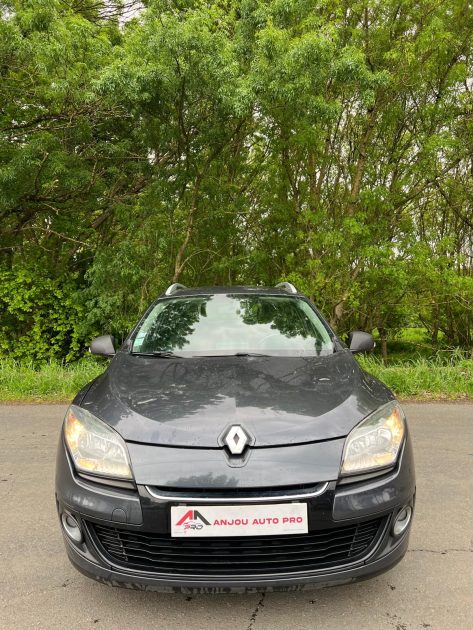 RENAULT MEGANE III Grandtour 2012