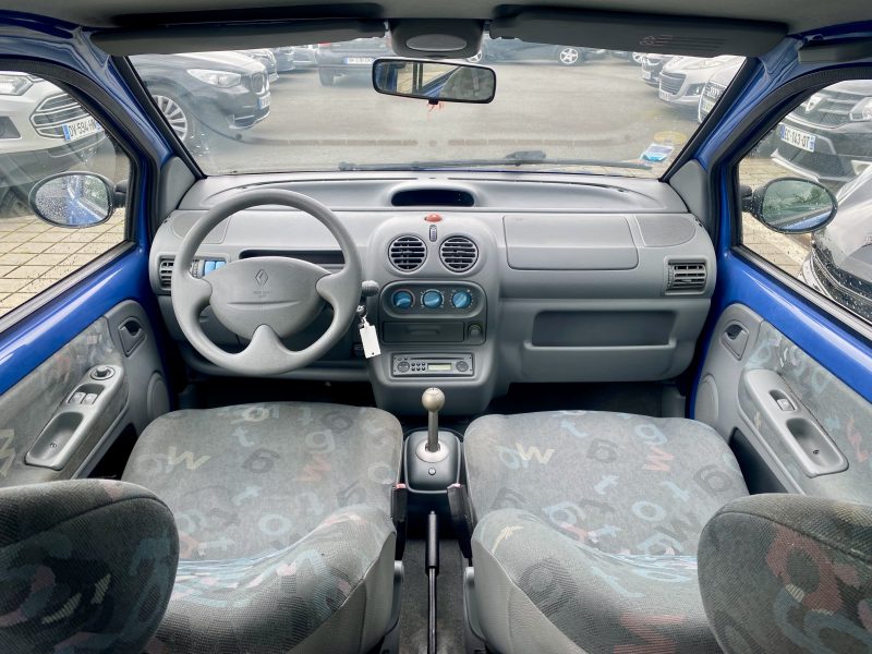 RENAULT TWINGO 1.2i - 16V 75 ch Authentique