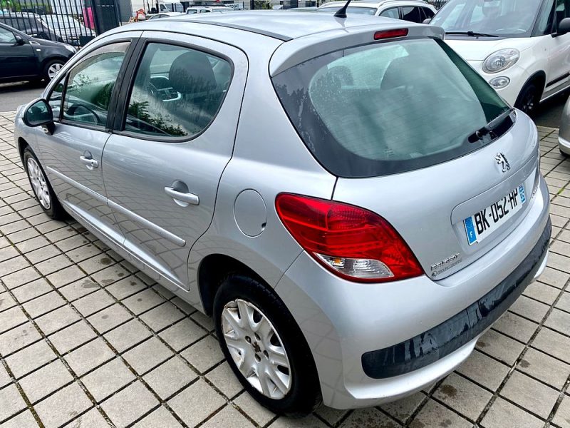 PEUGEOT 207 2011 1.4 75 cv Access