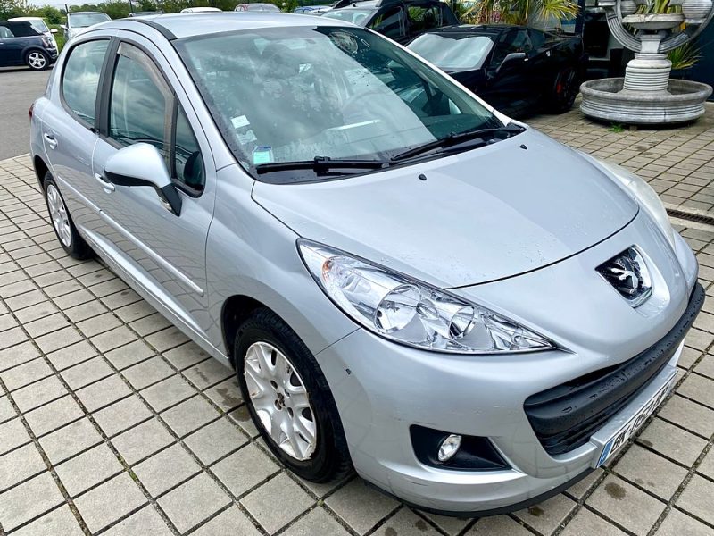PEUGEOT 207 2011 1.4 75 cv Access
