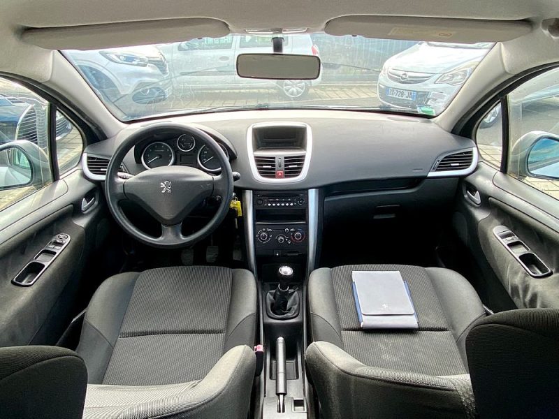 PEUGEOT 207 2011 1.4 75 cv Access
