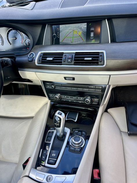 B.M.W. SERIE 5 520d 2.0D 184 ch 16V TURBO Pack GT Grand turismo