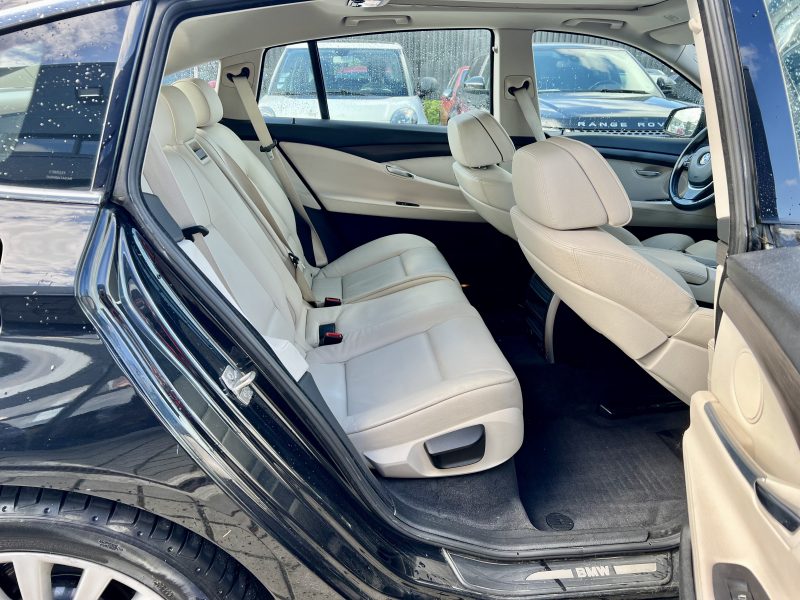 B.M.W. SERIE 5 520d 2.0D 184 ch 16V TURBO Pack GT Grand turismo