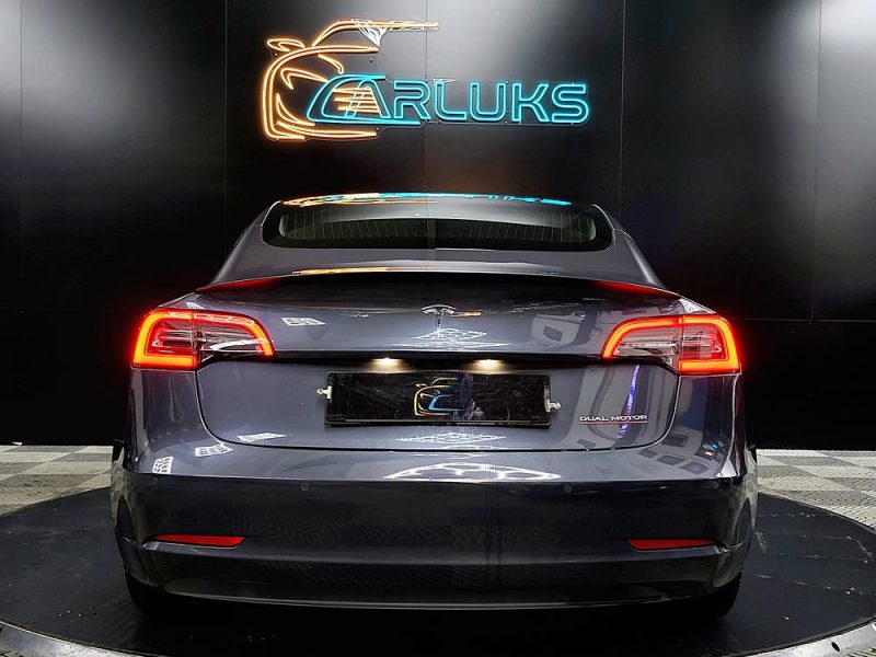 TESLA MODEL 3 465cv Performance Grande Autonomie AWD Boîte Auto