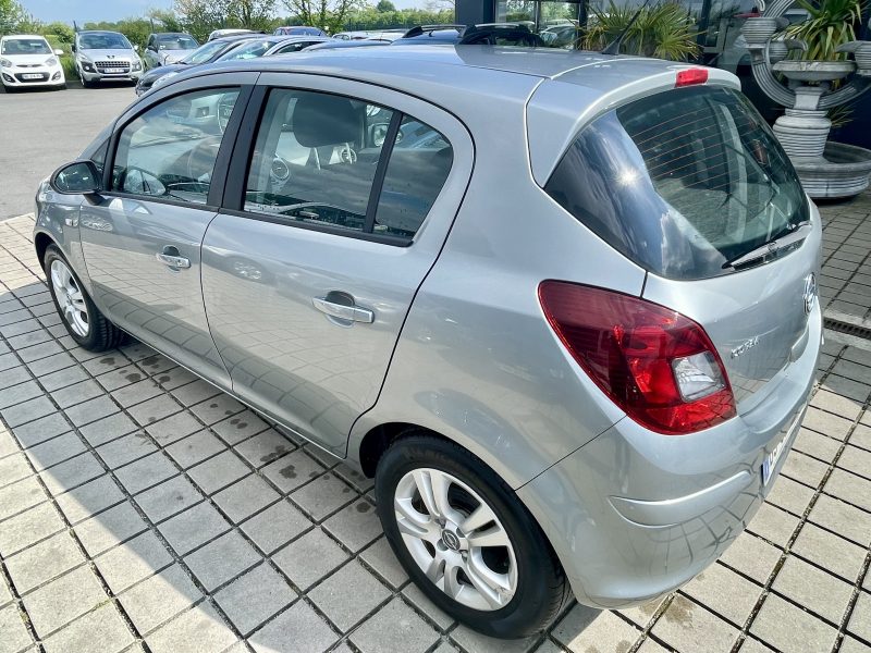 OPEL CORSA 2013 1.2 85 ch Twinsport Graphite 