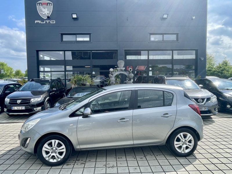 OPEL CORSA 2013 1.2 85 ch Twinsport Graphite 
