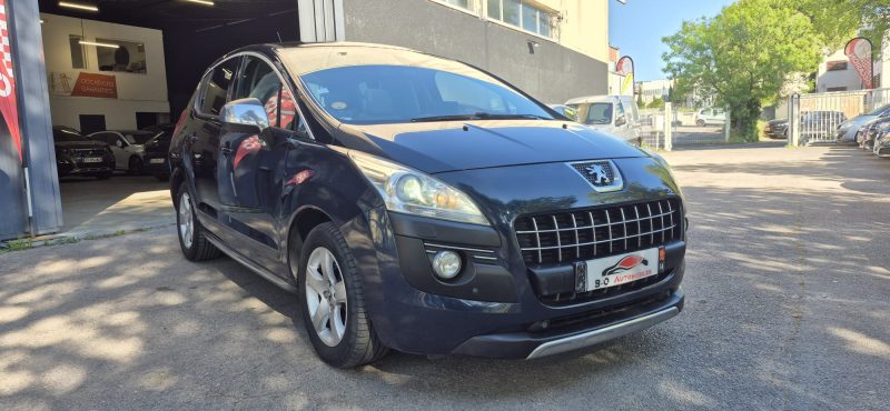 Peugeot 3008 1.6l HDI 110ch Féline BMP 6 SUV, *Full options*, *Sièges chauffants*, *Toit panoramique