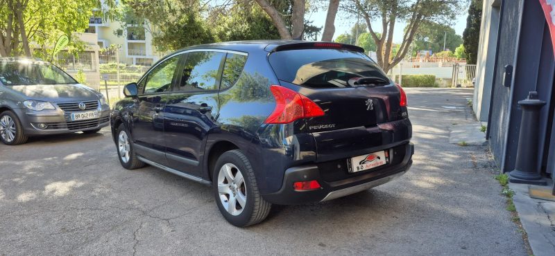 Peugeot 3008 1.6l HDI 110ch Féline BMP 6 SUV, *Full options*, *Sièges chauffants*, *Toit panoramique