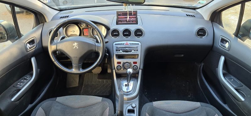 Peugeot 308 phase 2 1.6l HDi 112ch BVA6 Allure , *Clim auto*, *GPS*, *Bluetooth*