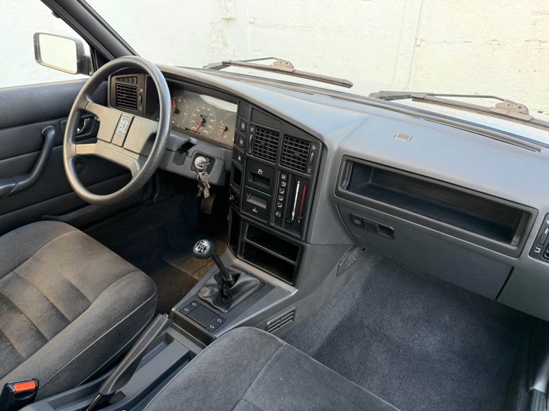 PEUGEOT PEUGEOT 505 GL SX /PREMIERE MAIN/ ORIGINE FRANCE/ 61500KM/  1990