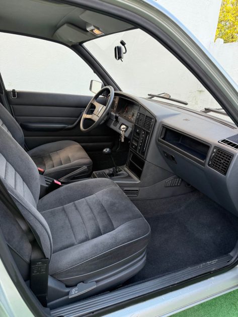 PEUGEOT PEUGEOT 505 GL SX /PREMIERE MAIN/ ORIGINE FRANCE/ 61500KM/  1990