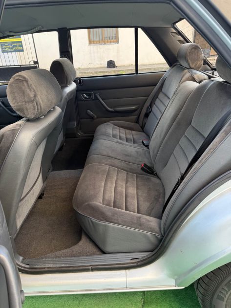 PEUGEOT PEUGEOT 505 GL SX /PREMIERE MAIN/ ORIGINE FRANCE/ 61500KM/  1990