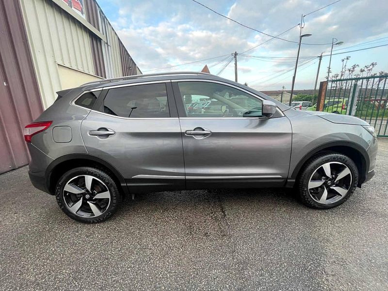 NISSAN QASHQAI II SUV 2015 1.6 dCi 130CV WHITE EDITION 