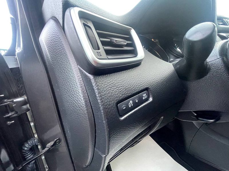 NISSAN QASHQAI II SUV 2015 1.6 dCi 130CV WHITE EDITION 