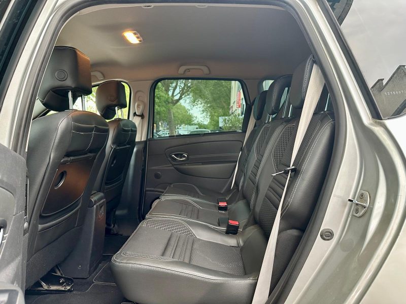 RENAULT SCENIC III 1.5 dCi 110 BOSE EDC