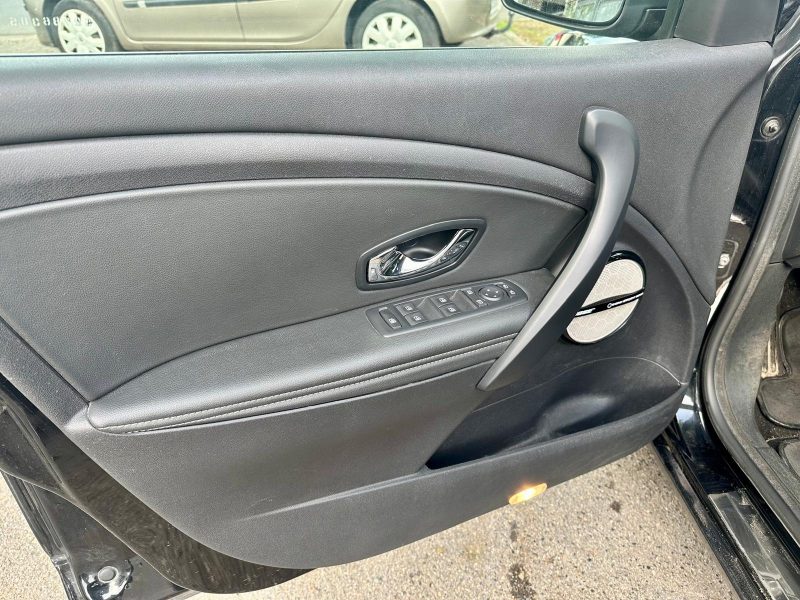 RENAULT MEGANE III 2015