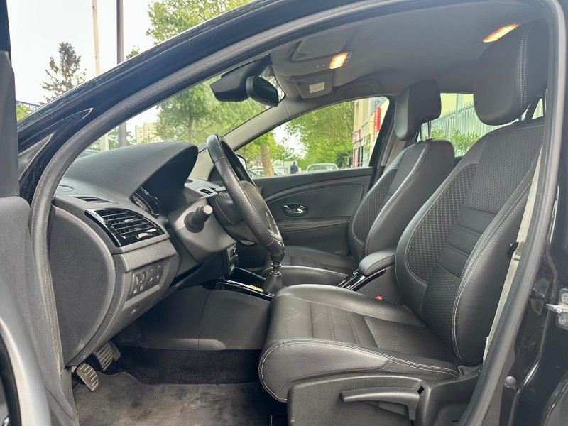 RENAULT MEGANE III 2015