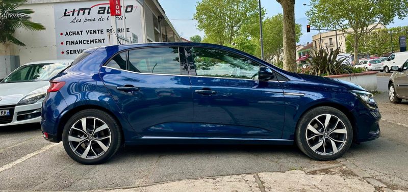 RENAULT MEGANE IV 2017