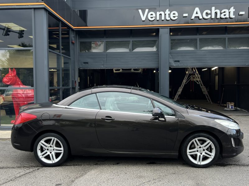 PEUGEOT 308 CC FELINE 1.6 THP 156 BOITE AUTOMATIQUE CUIR GPS 59 100 Kms CRIT AIR 1 - GARANTIE 1 AN