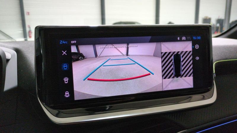 Peugeot 208 Hybrid 110 e-dcs6 gt + angles morts + navi