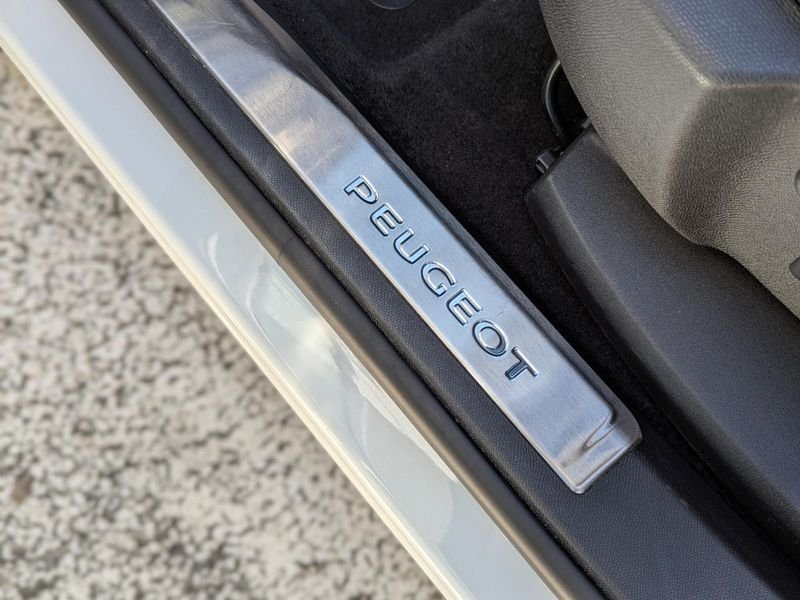 Peugeot 3008 1.5 BlueHDi S&S - 130 BV EAT8 GT