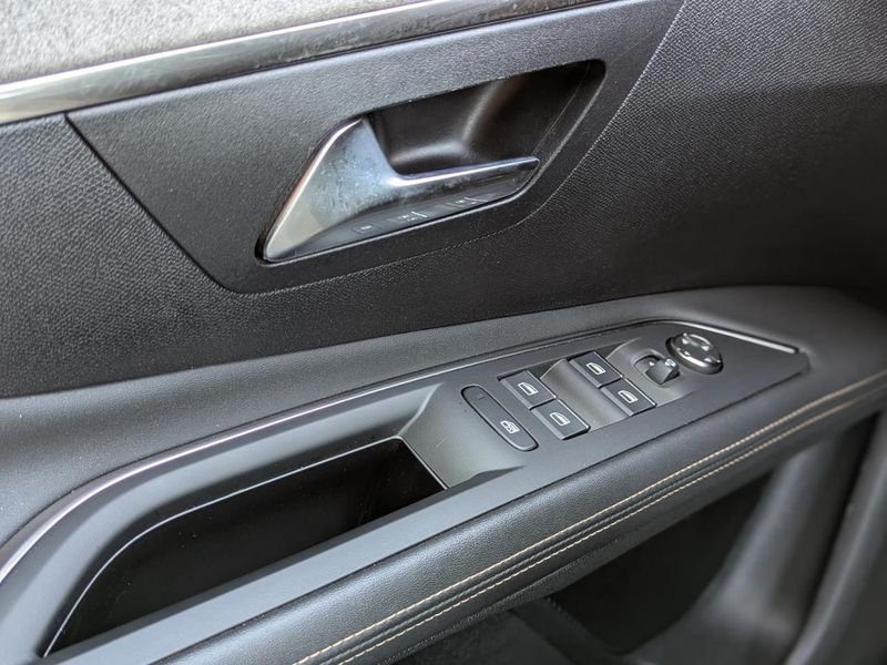 Peugeot 3008 1.5 BlueHDi S&S - 130 BV EAT8 GT