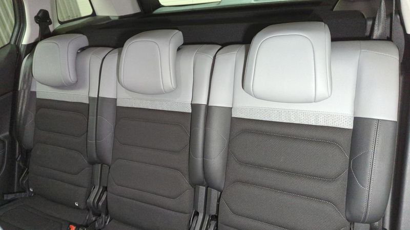 Citroën C5 Aircross Hybride 136 e-dcs6 max