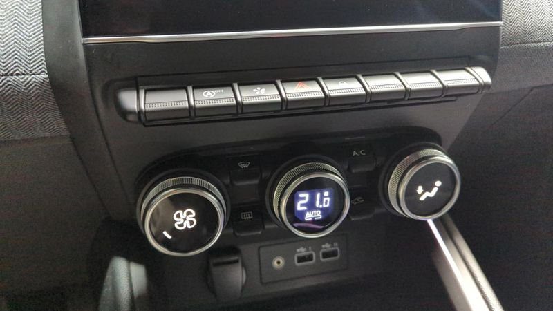 Renault Clio 5 Tce 90 gsr2 techno + pack city 360 +  driving & safety