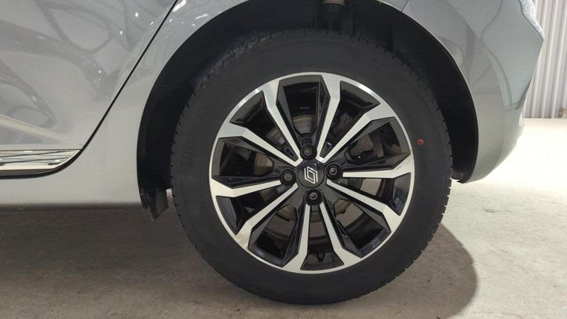 Renault Clio 5 Tce 90 gsr2 techno + pack city 360 +  driving & safety