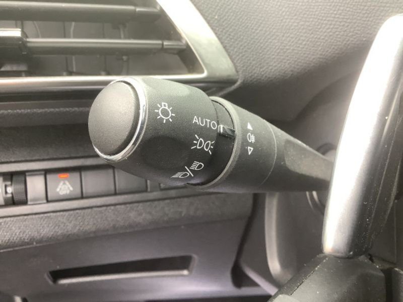 Peugeot 3008 BlueHDi 130ch S&S EAT8 Allure Pack