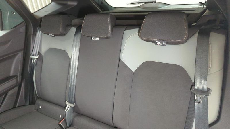 Dacia Duster nouveau Hybrid 140 4x2 extreme + pack techno +  city