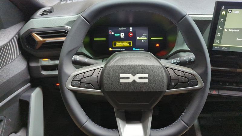 Dacia Duster nouveau Hybrid 140 4x2 extreme + pack techno +  city